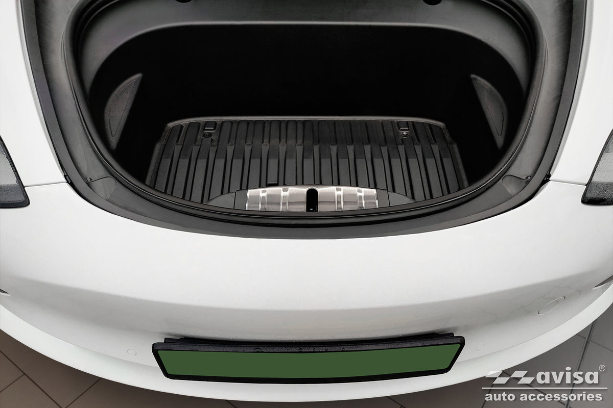 placa protectora del delanteroTESLA MODEL 3 plata