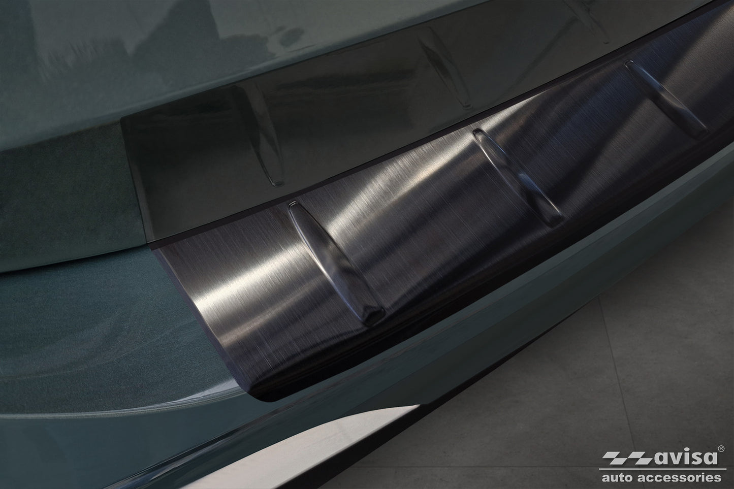 protector de parachoques trasero VW TIGUAN negro 2024+ acero