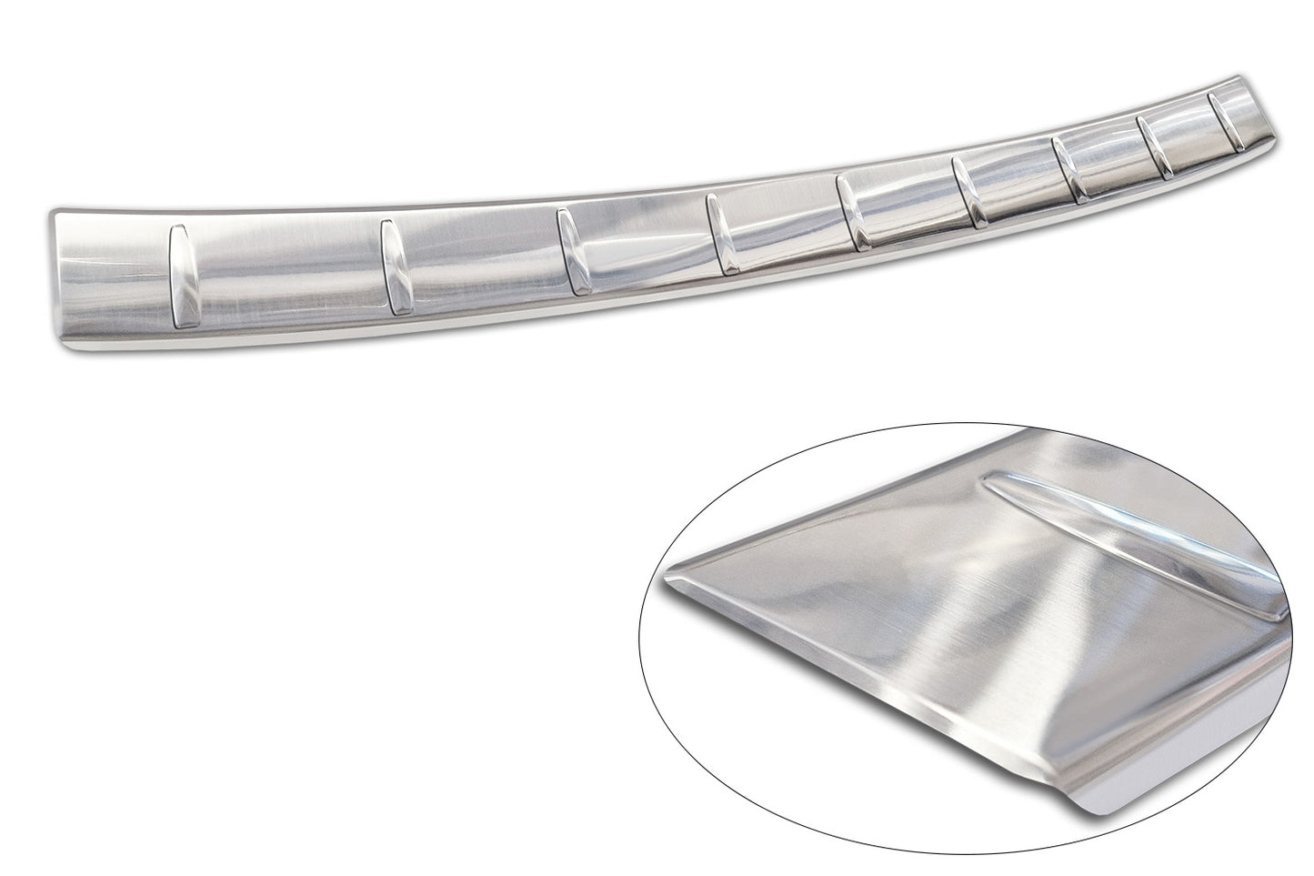 protector de parachoques trasero VW TIGUAN plata satinado 2024+