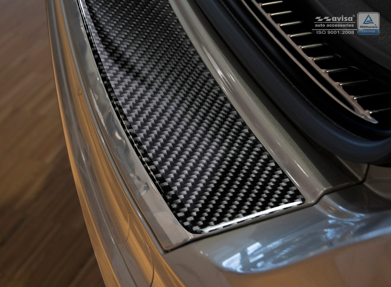protector de parachoques trasero VOLVO XC60 negro