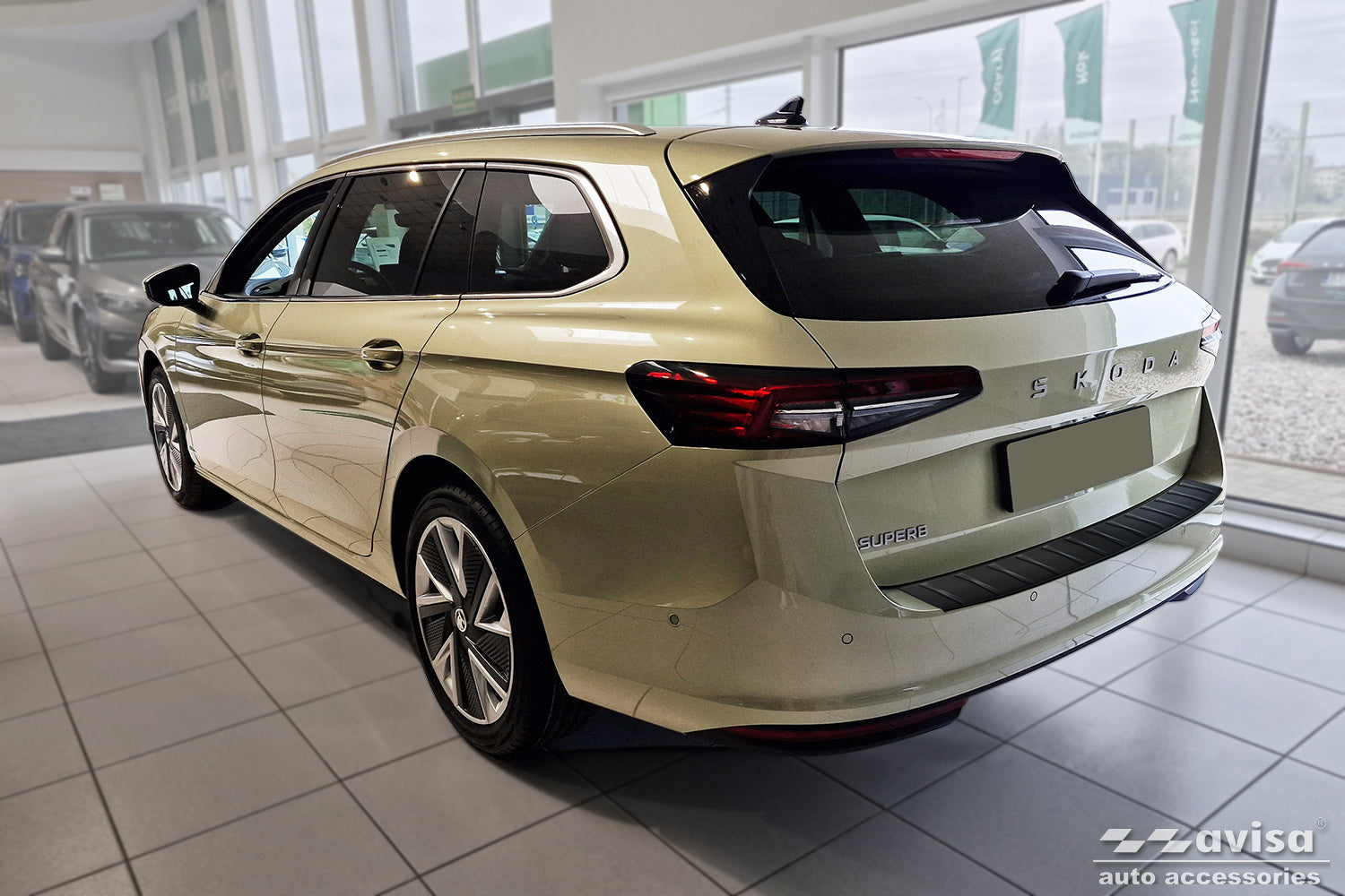protector de parachoques trasero SKODA SUPERB COMBI