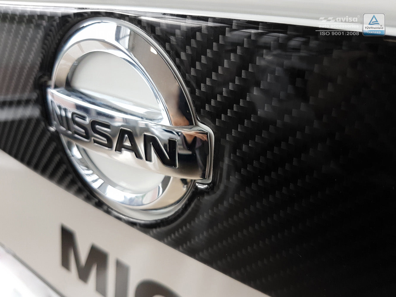 Correa decorativa portón trasero NISSAN MICRA negro