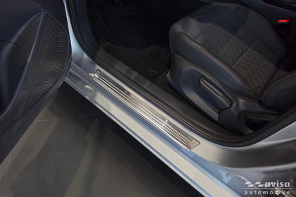 Protector umbral de puertas en relieve HYUNDAI KONA plata satinado