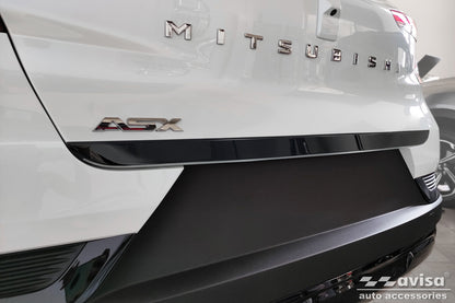 cubierta decorativa del portón trasero del MITSUBISHI ASX negro espejo