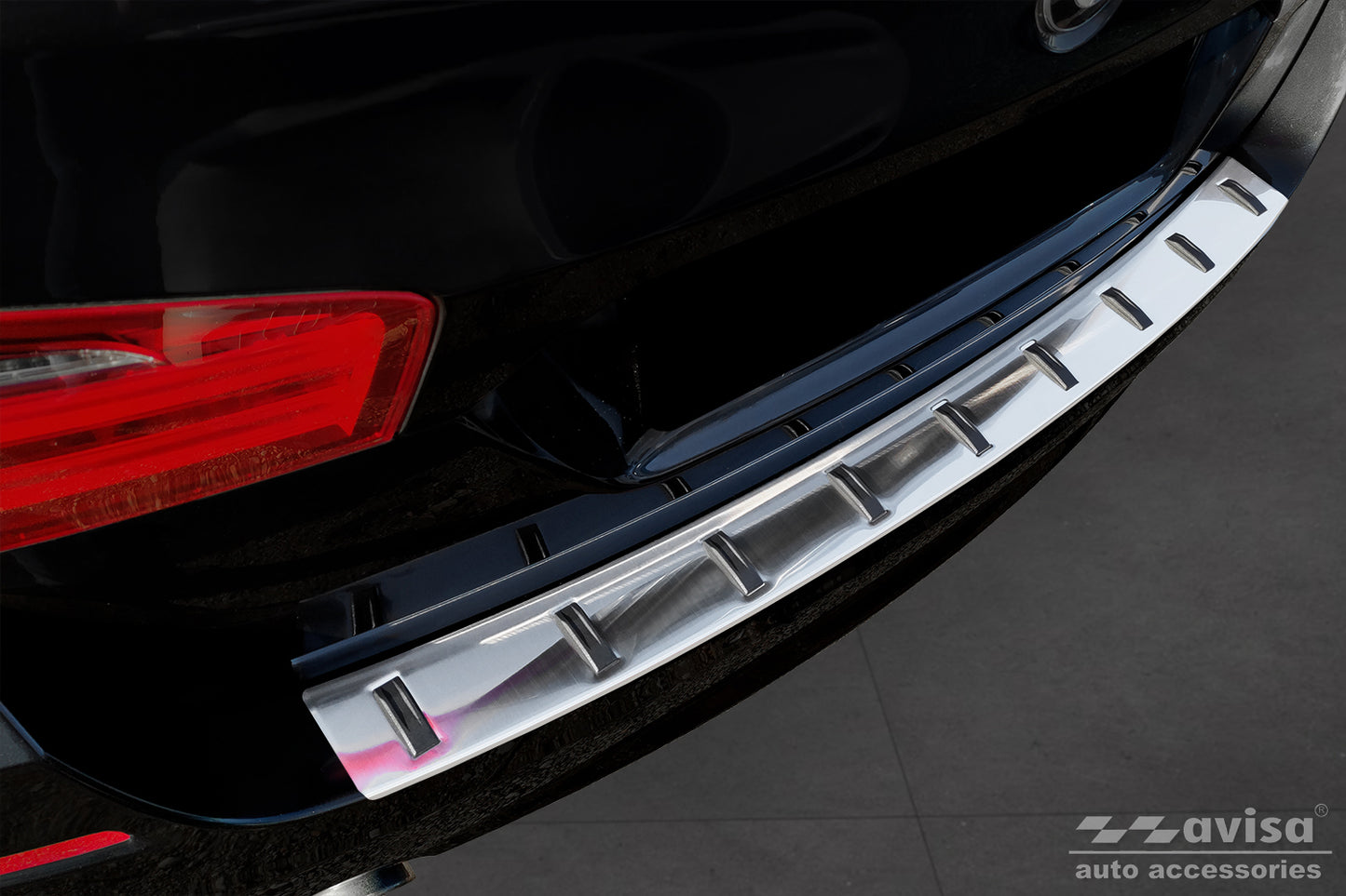 protector de parachoques trasero BMW 5 F11 Touring plata