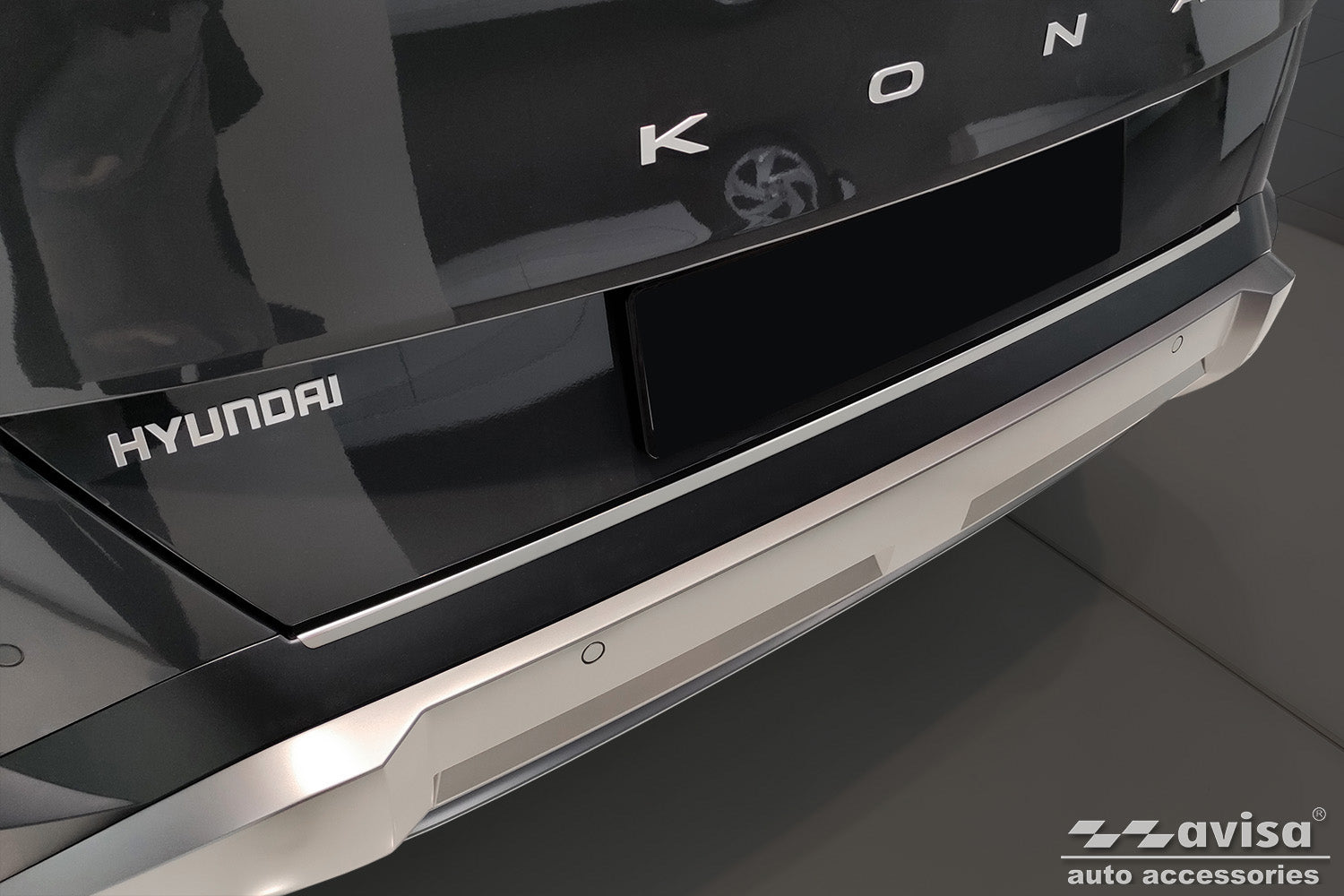protector de parachoques trasero HYUNDAI KONA plata