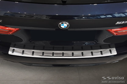 protector de parachoques trasero BMW 5 G31 touring plata