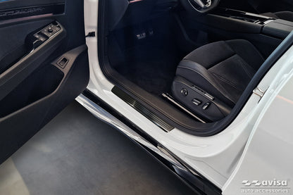 Protector umbral de puertas en relieve VW ID.7 negro