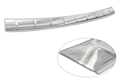 protector de parachoques trasero VW TIGUAN plata satinado 2024+