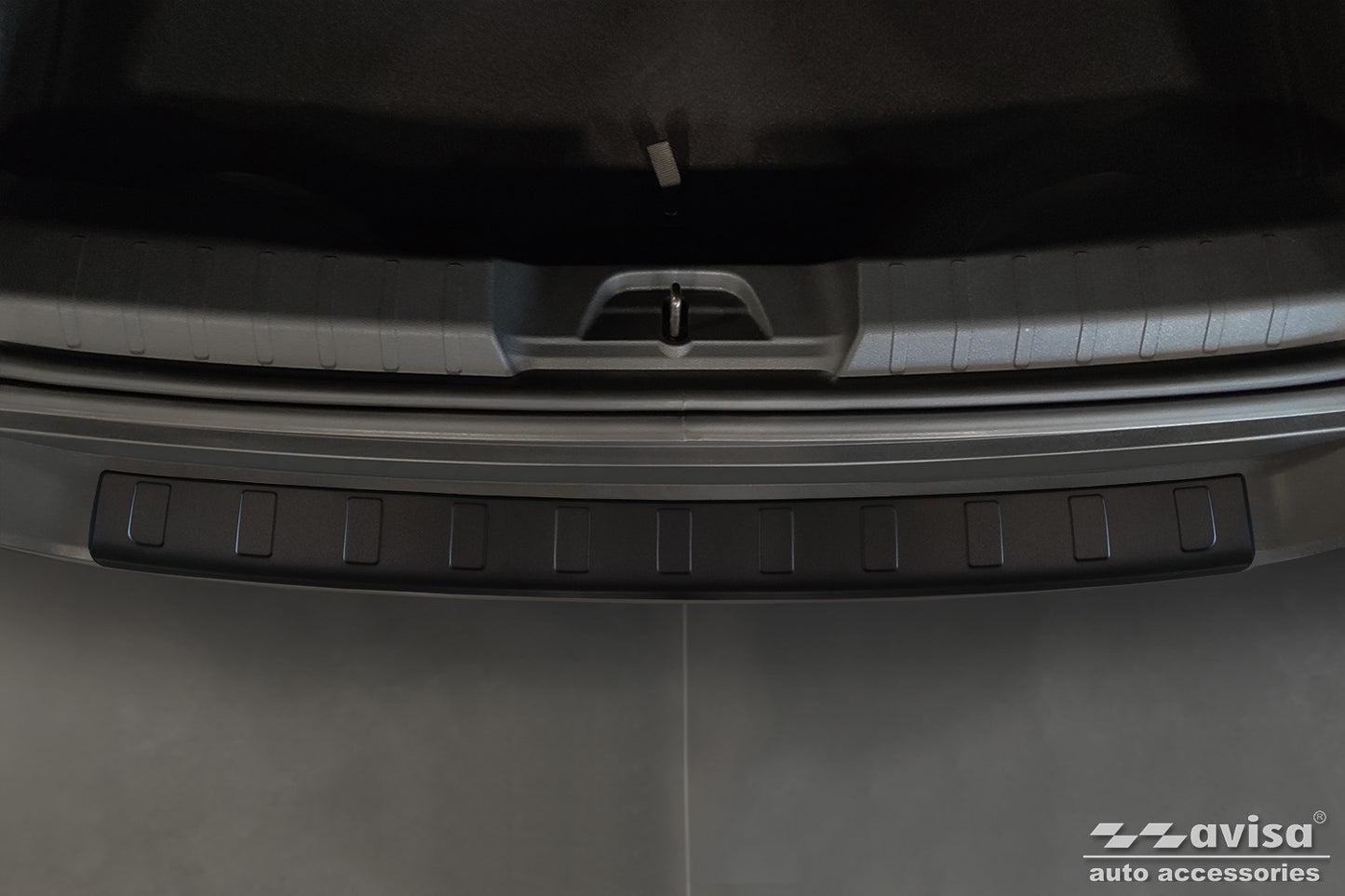 protector de parachoques trasero JEEP AVENGER