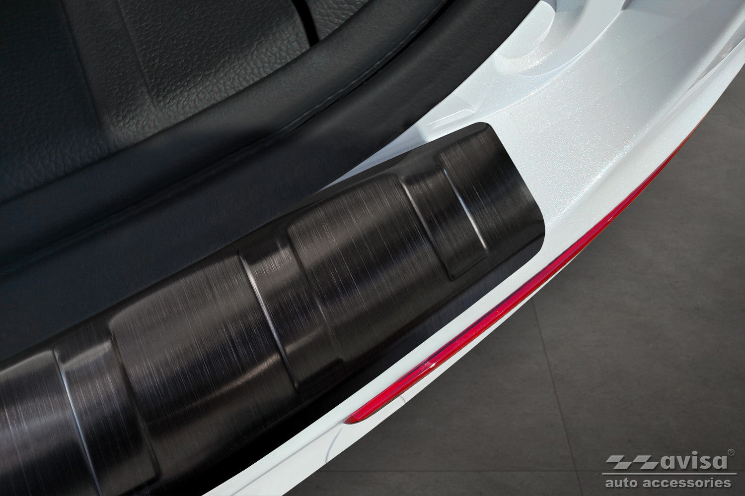 protector de parachoques trasero SSANGYONG REXTON negro