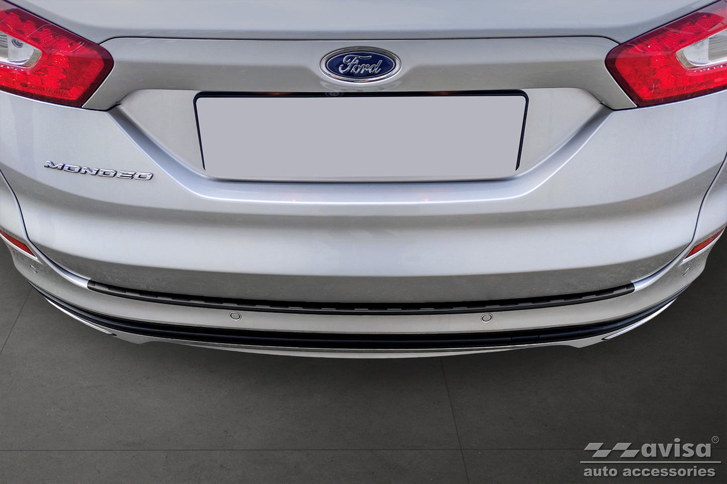 protector de parachoques trasero FORD MONDEO Turnier