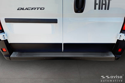 protector de parachoques trasero FIAT DUCATO negro