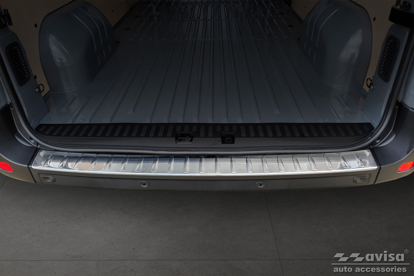 protector de parachoques trasero OPEL MOVANO plata