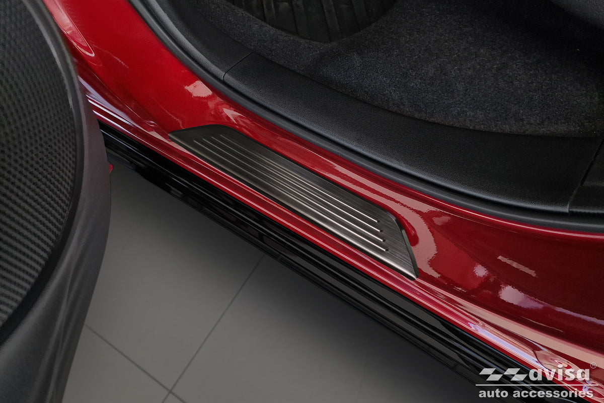 Protector umbral de puertas en relieve HONDA ZR-V negro