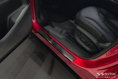 Protector umbral de puertas MG 4 hatchback negro