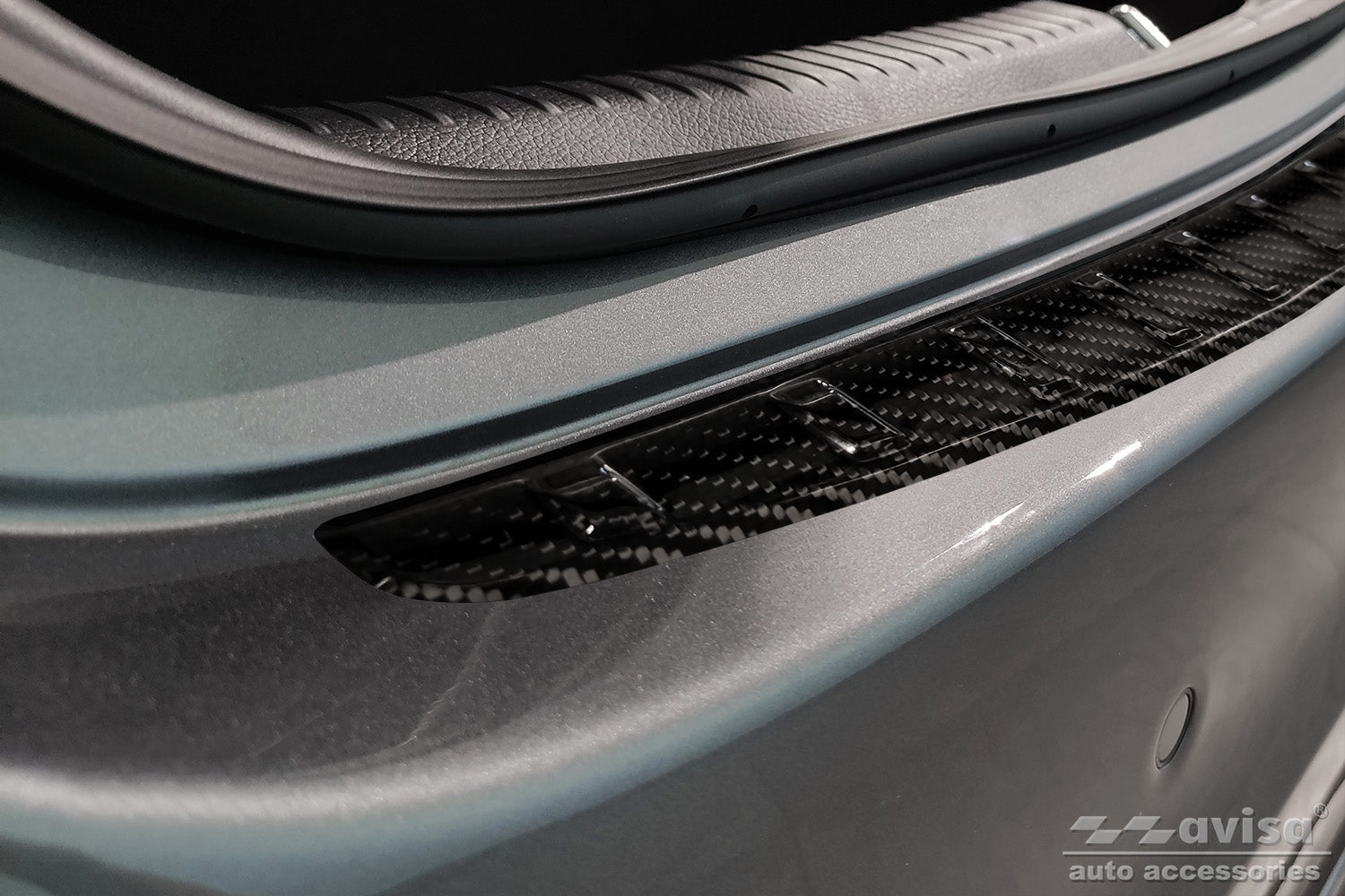 protector de parachoques trasero MERCEDES CLASE C negro fibra de carbono