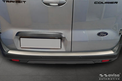 protector de parachoques trasero FORD TOURNEO COURER plata satinado 2023+