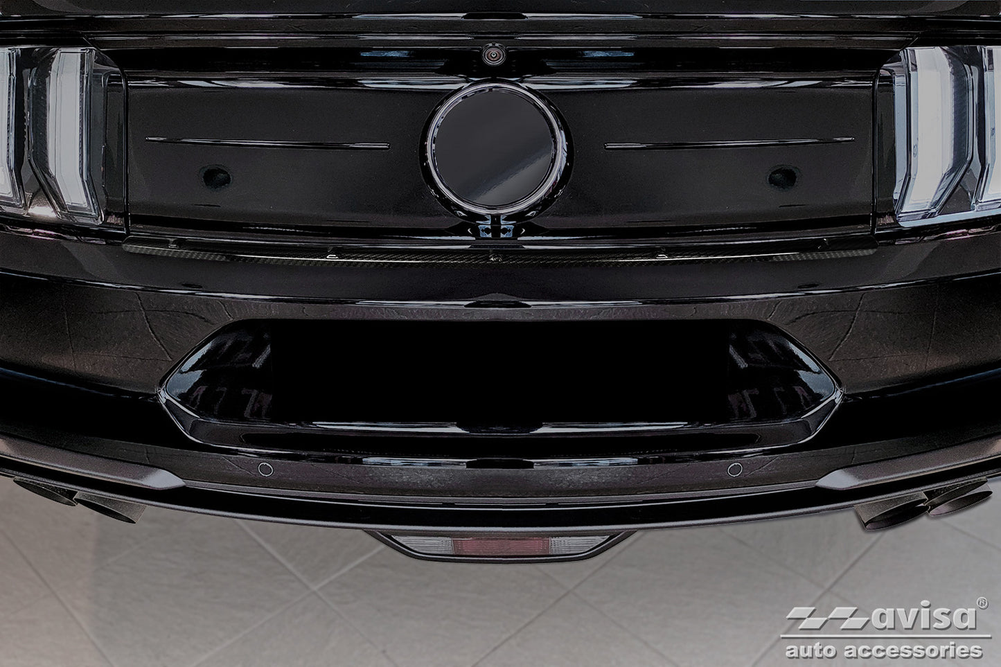 protector de parachoques trasero FORD MUSTANG coupe negro
