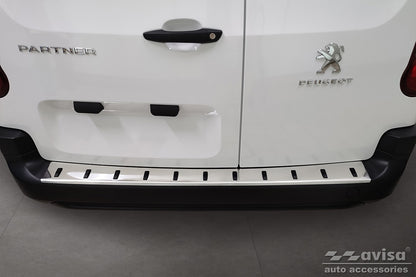 protector de parachoques trasero TOYOTA PROACE CITY plata satinado