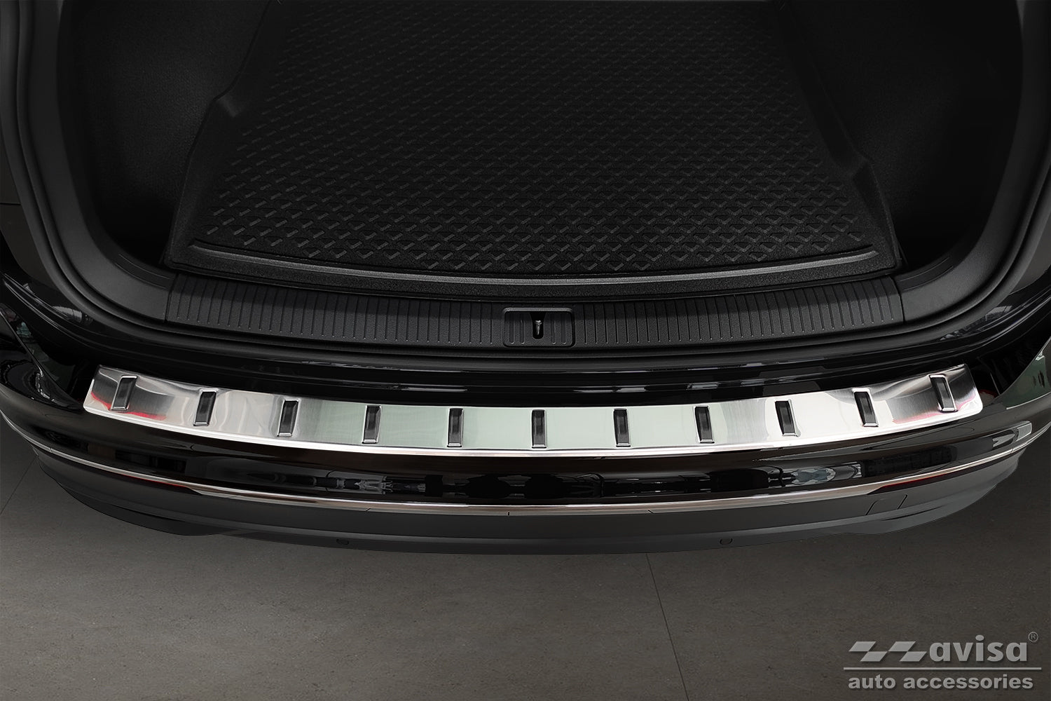 protector de parachoques trasero VW TIGUAN ALLSPACE plata