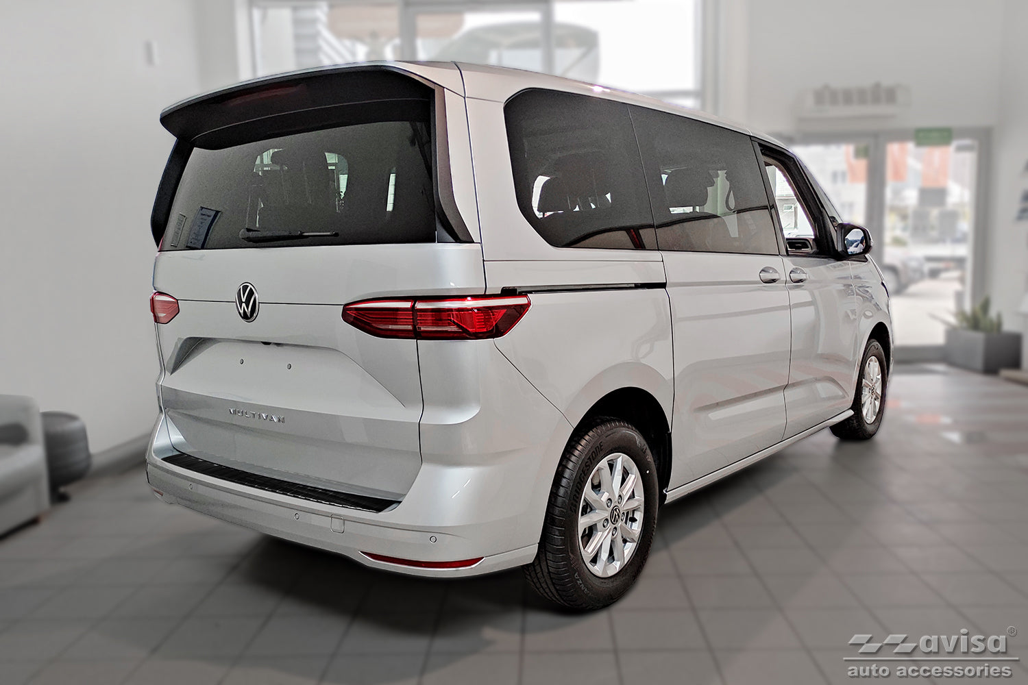 protector de parachoques trasero VW MULTIVAN T7 negro espejo