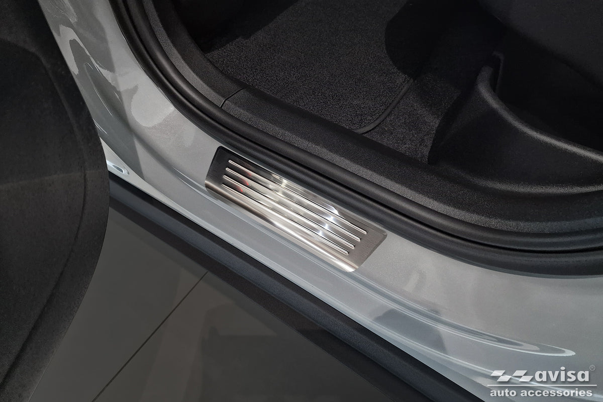 Protector umbral de puertas en relieve VOLVO EX 30 plata satinado