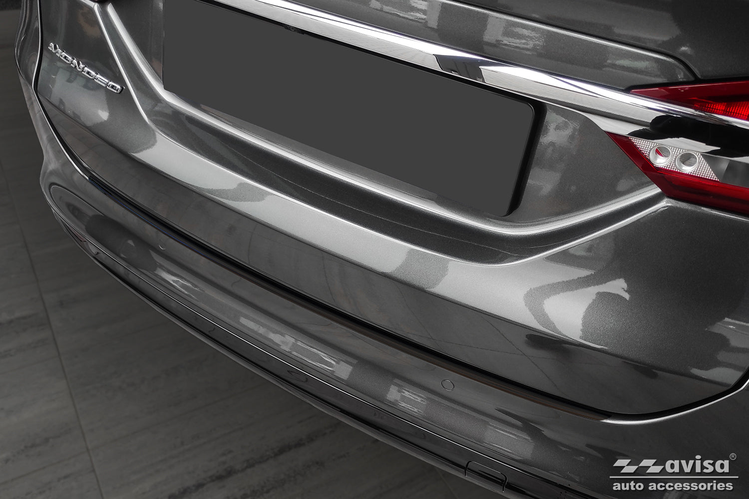protector de parachoques trasero FORD MONDEO negro 2014-2019+