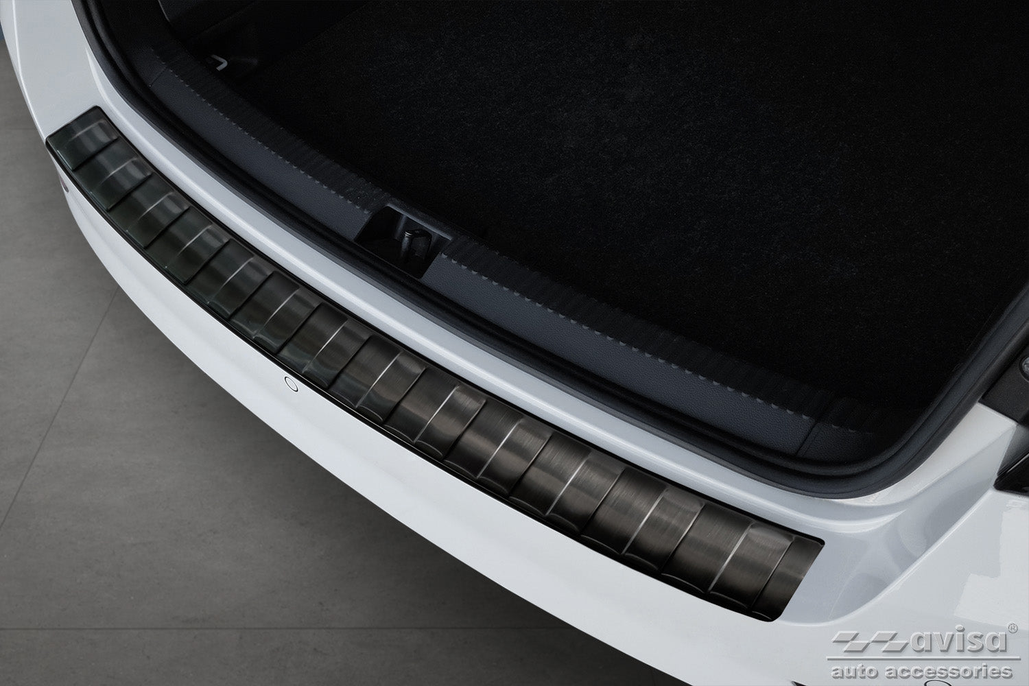 protector de parachoques trasero SKODA FABIA combi negro