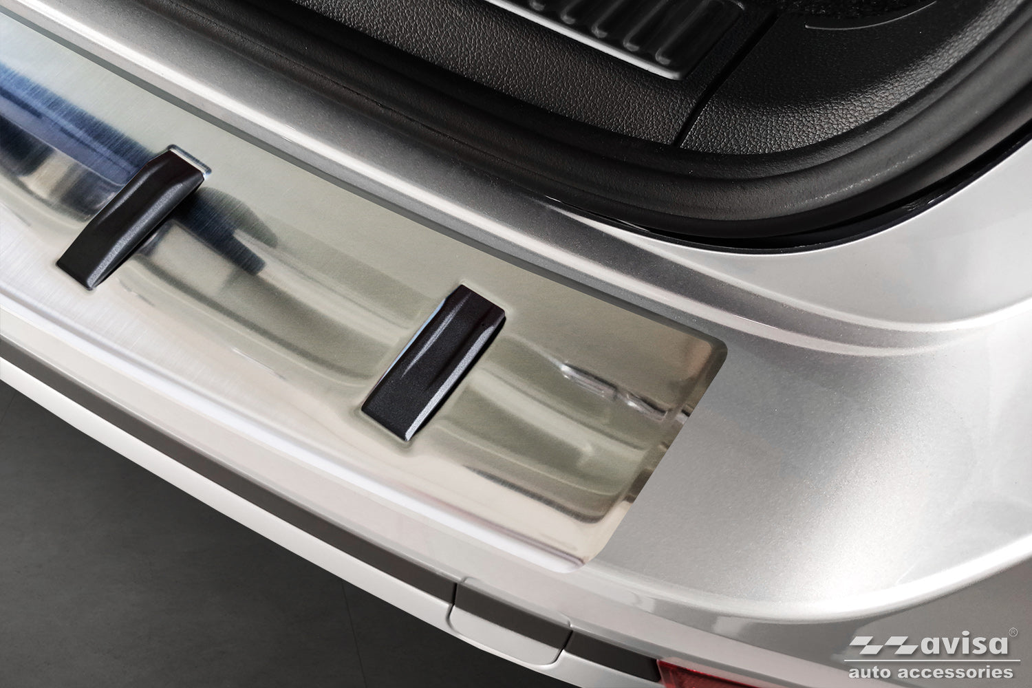 protector de parachoques trasero SKODA SUPERB combi plata satinado