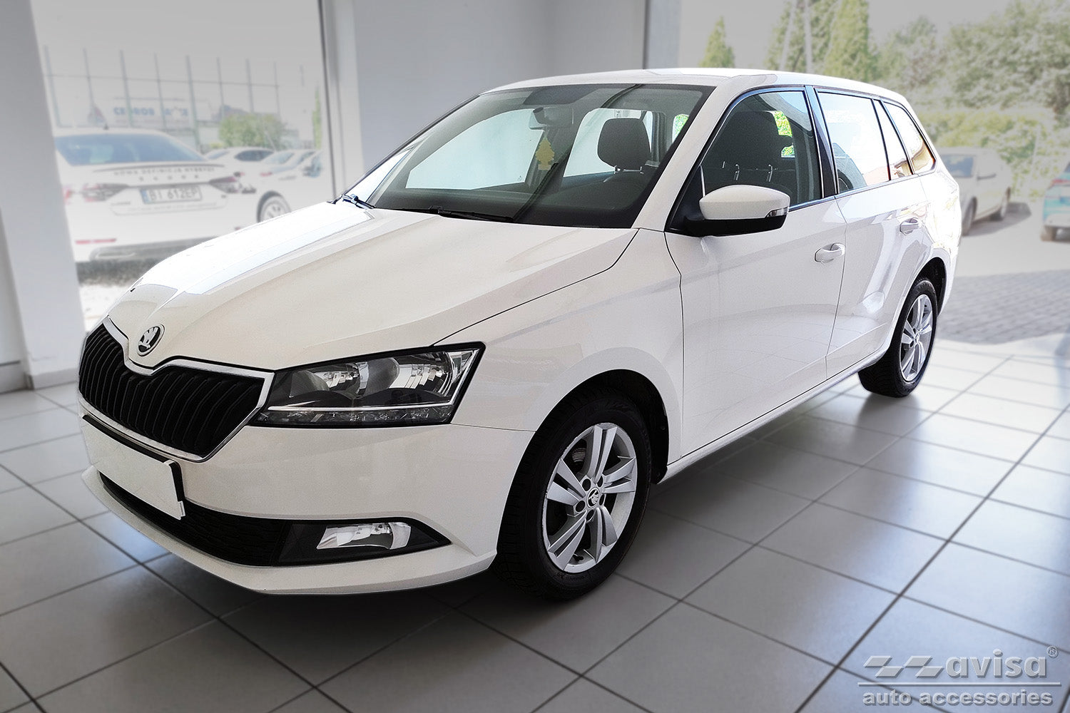 protector de parachoques trasero SKODA FABIA combi negro