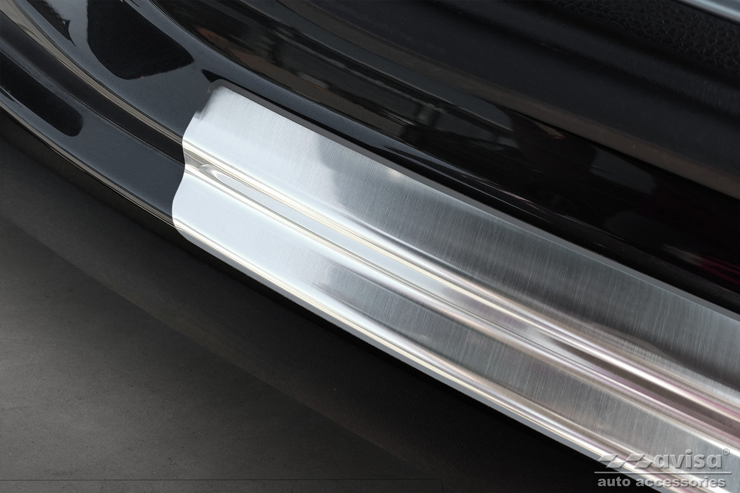 protector de parachoques trasero MERCEDES EQC (N293) plata