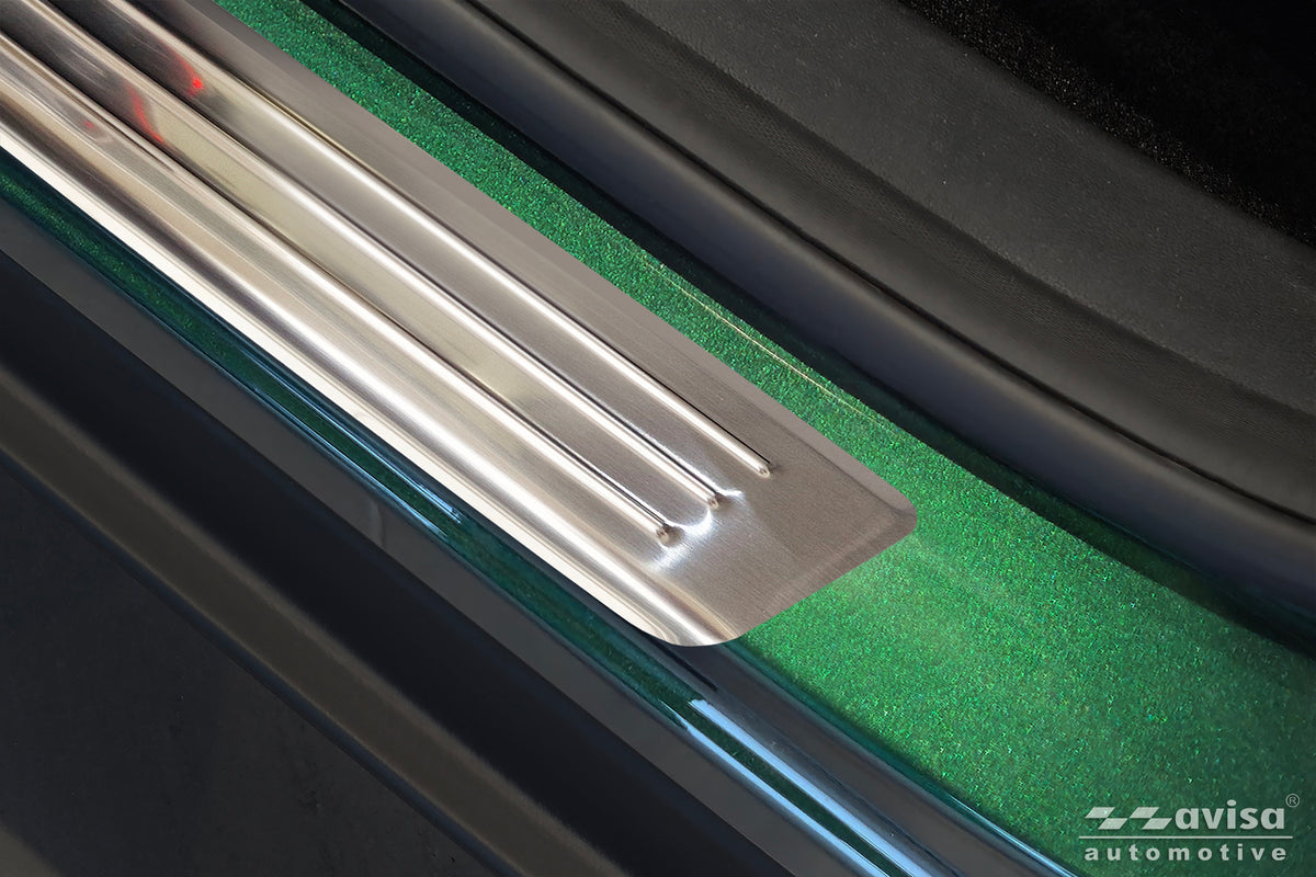 Protector umbral de puertas en relieve HYUNDAI KONA plata satinado