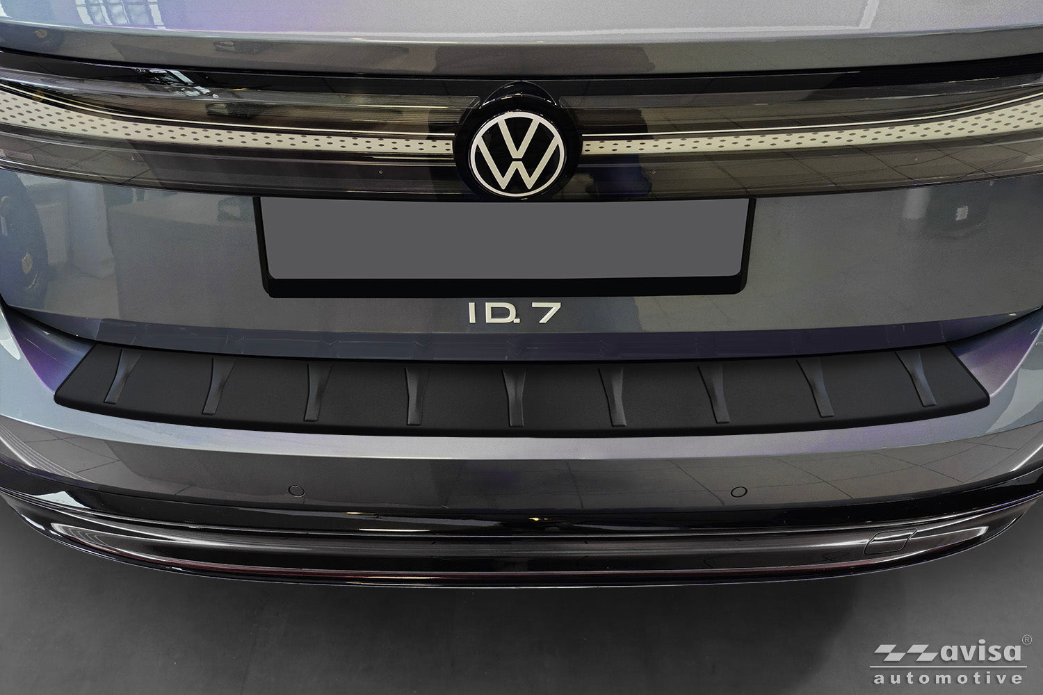 protector de parachoques trasero VW ID 7 TOURER negro mate