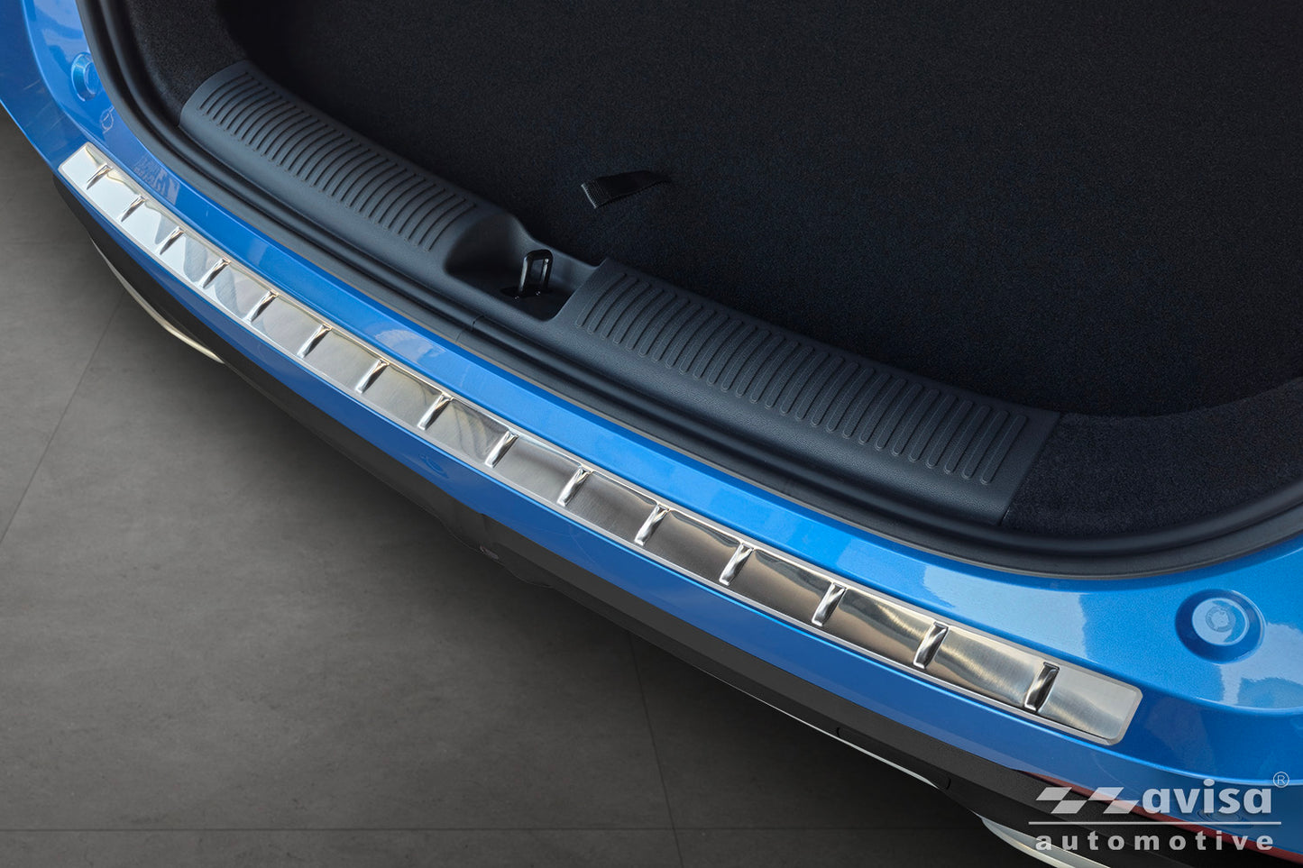 protector de parachoques trasero MG ZS plata satinado