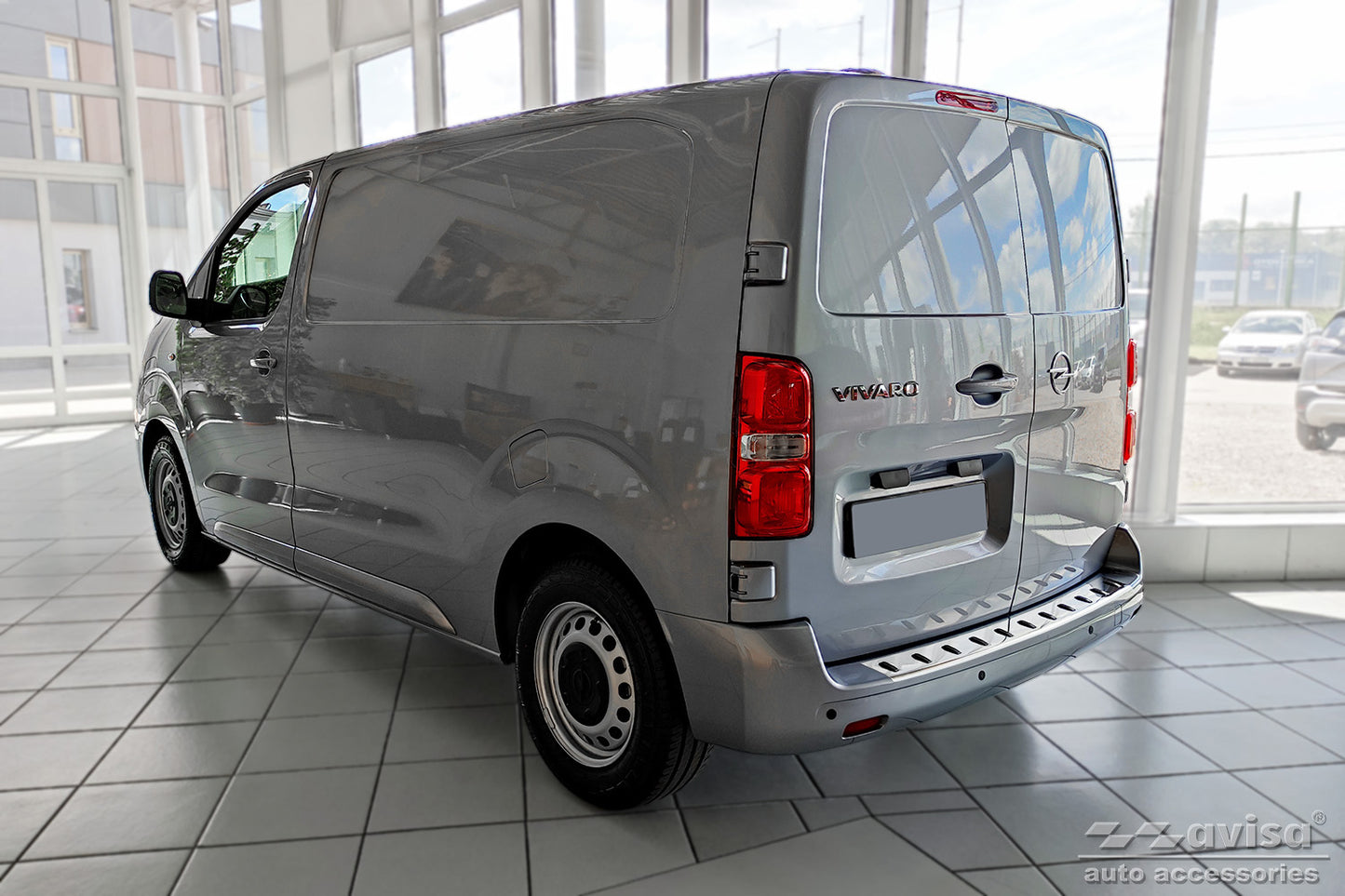 protector de parachoques trasero NEW OPEL VIVARO plata