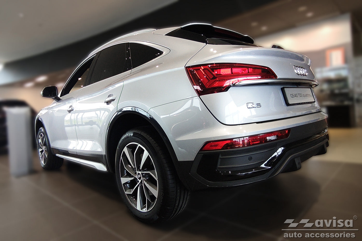 protector de parachoques trasero AUDI Q5 Sportback negro
