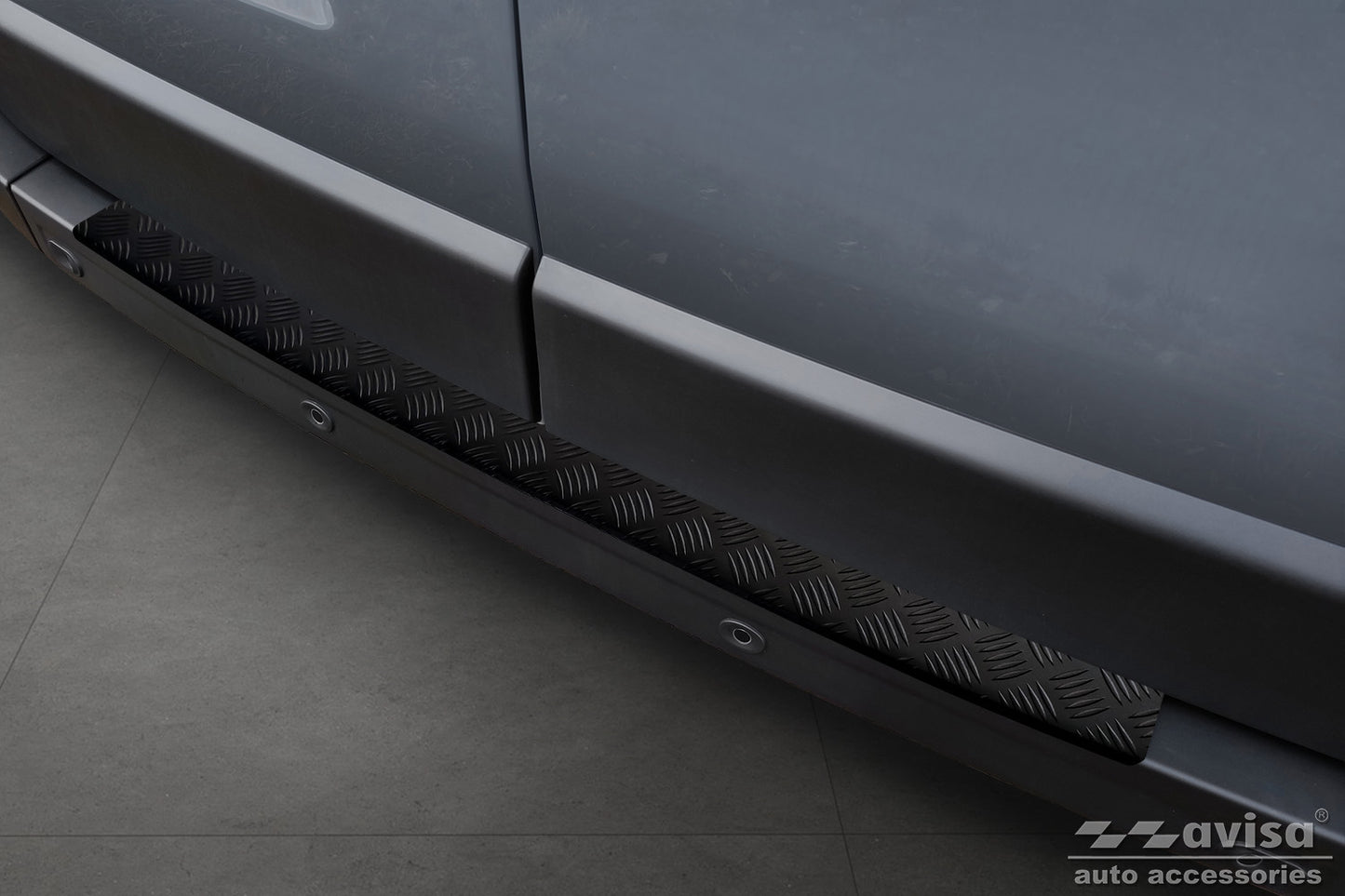 protector de parachoques trasero NISSAN NV400