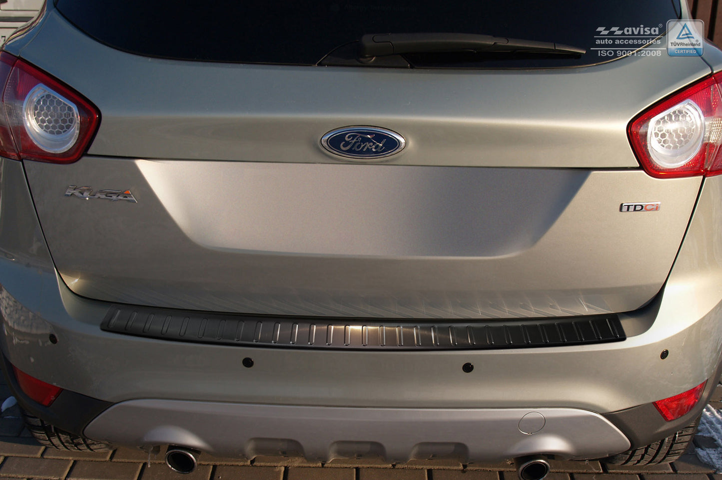 protector de parachoques trasero FORD KUGA negro 2008-13