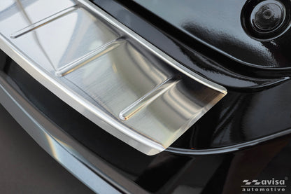 protector de parachoques trasero KIA SPORTAGE plata satinado 2025+