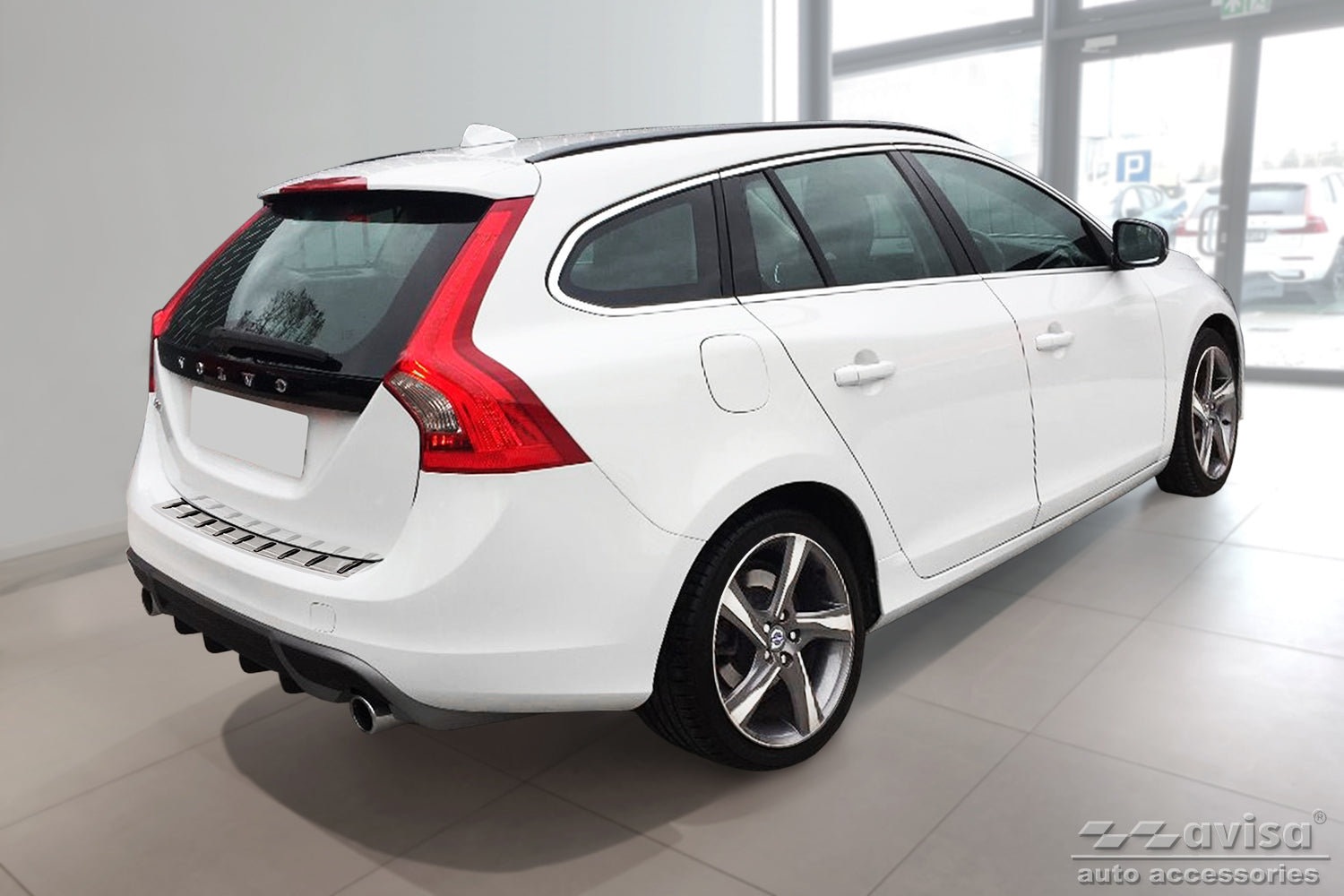 protector de parachoques trasero VOLVO V60 plata satinado