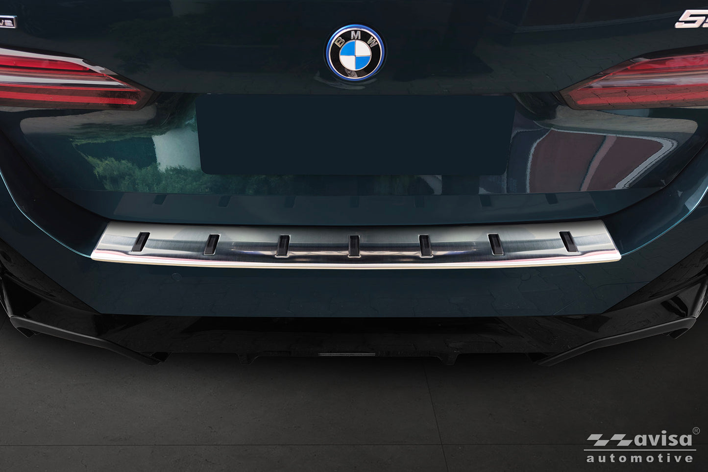 protector de parachoques trasero BMW 5 G61 plata satinado