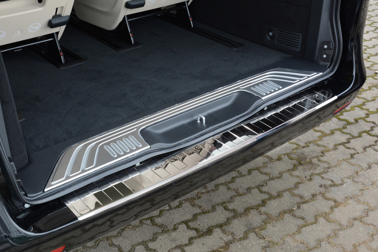 protector de parachoques trasero MERCEDES CLASE V W447 plata espejo 2014-2024+