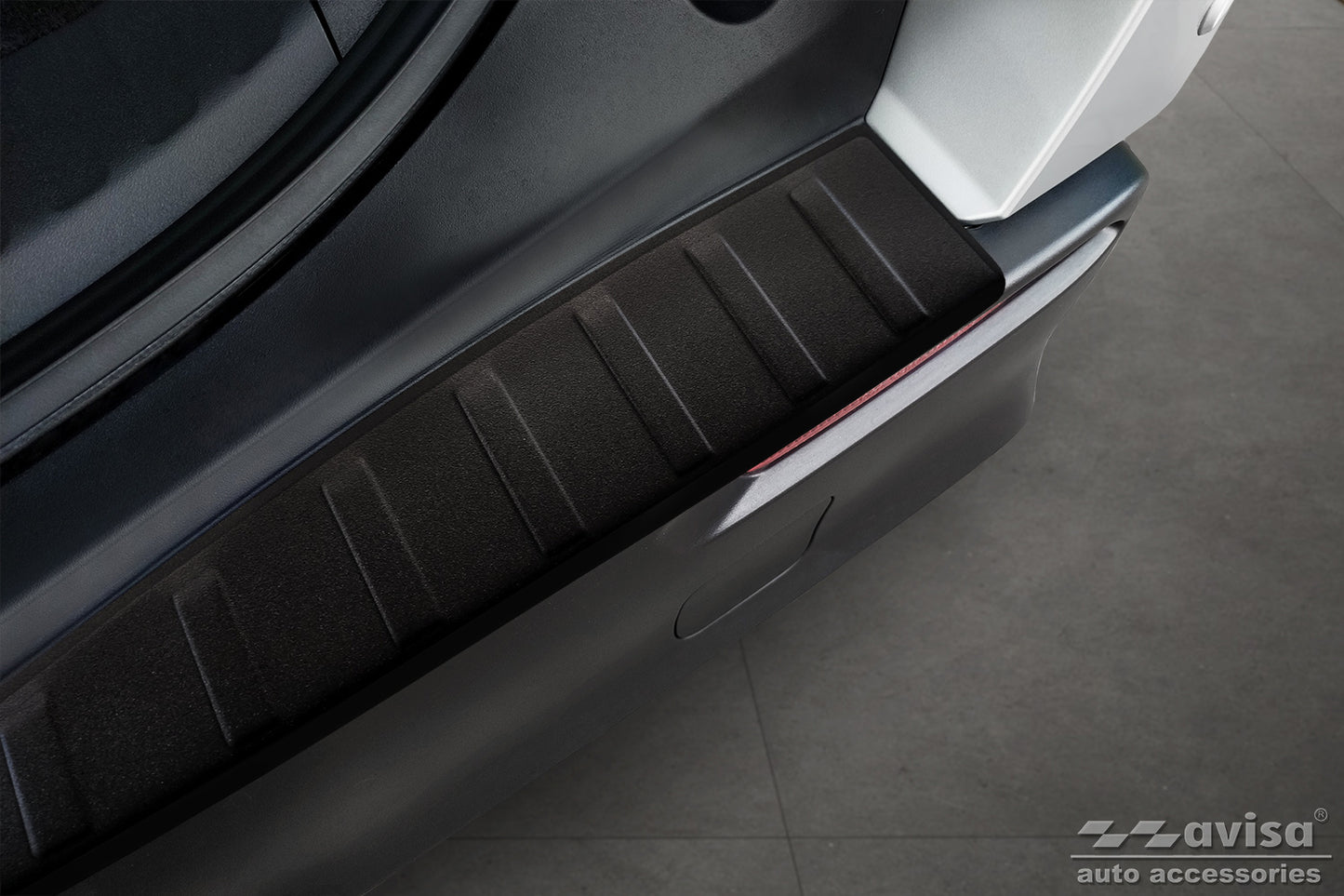 protector de parachoques trasero TOYOTA BZ4X (EAM)
