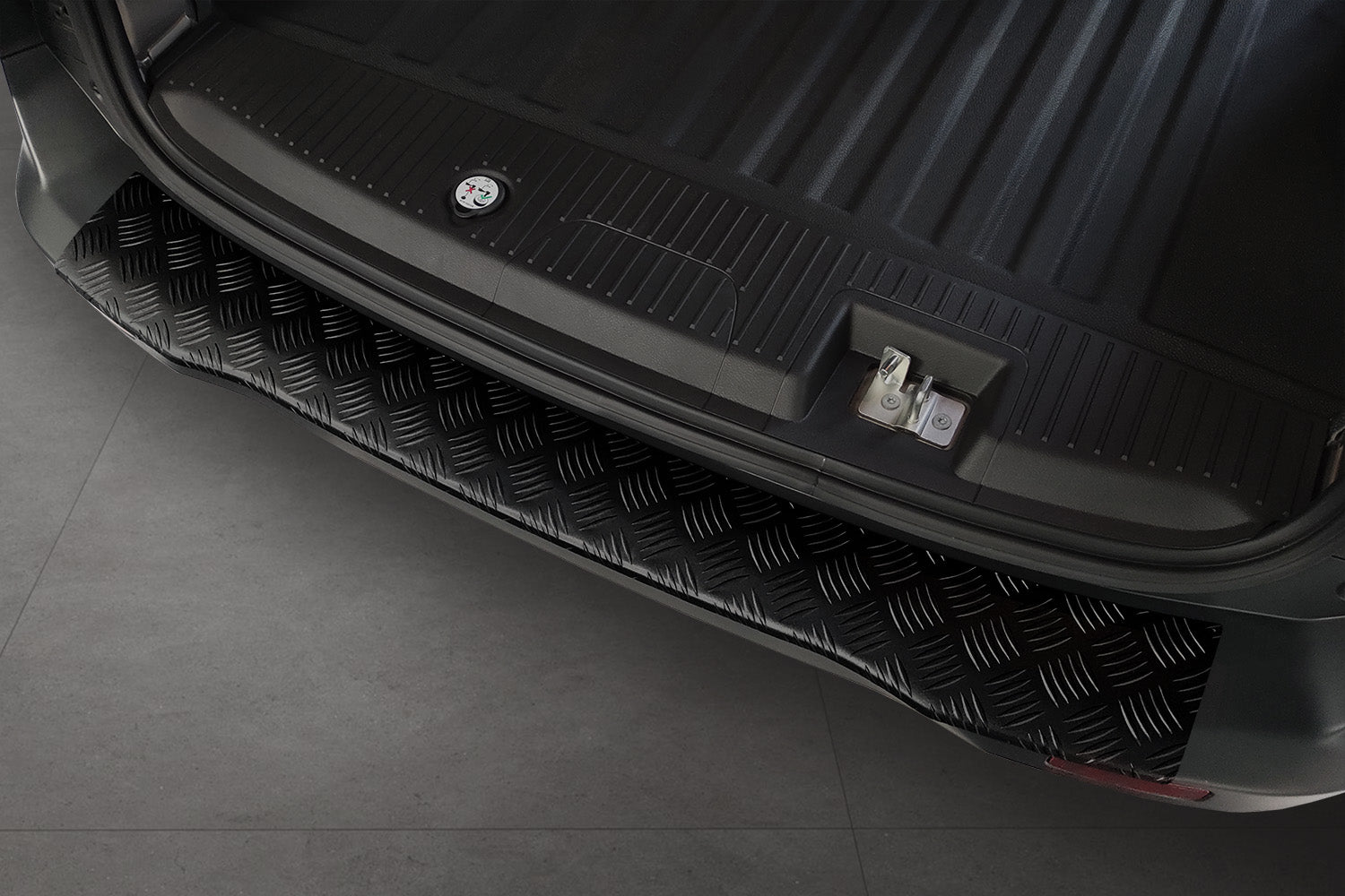 protector de parachoques trasero FORD TOURNEO COURER 2014-22