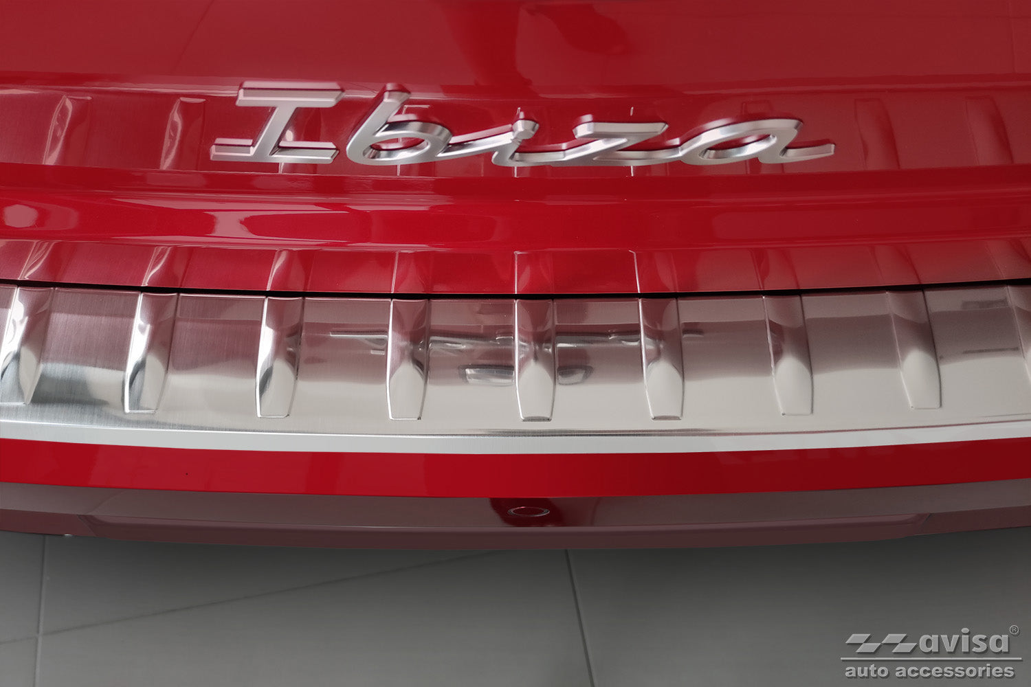 protector de parachoques trasero SEAT IBIZA plata