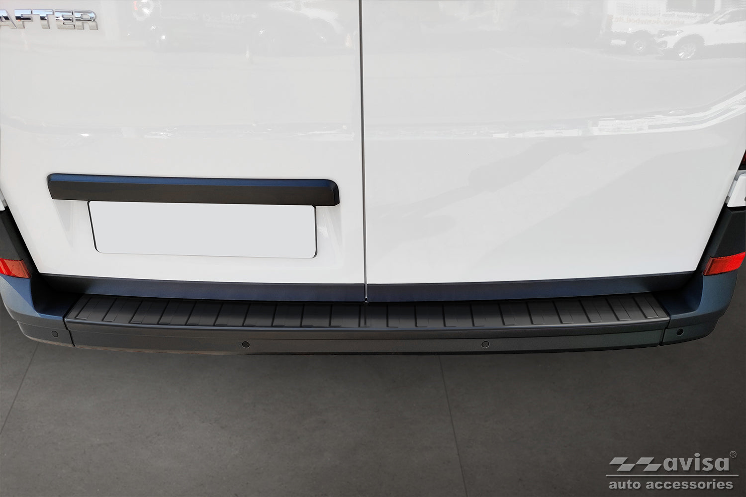 protector de parachoques trasero VW CRAFTER negro acero