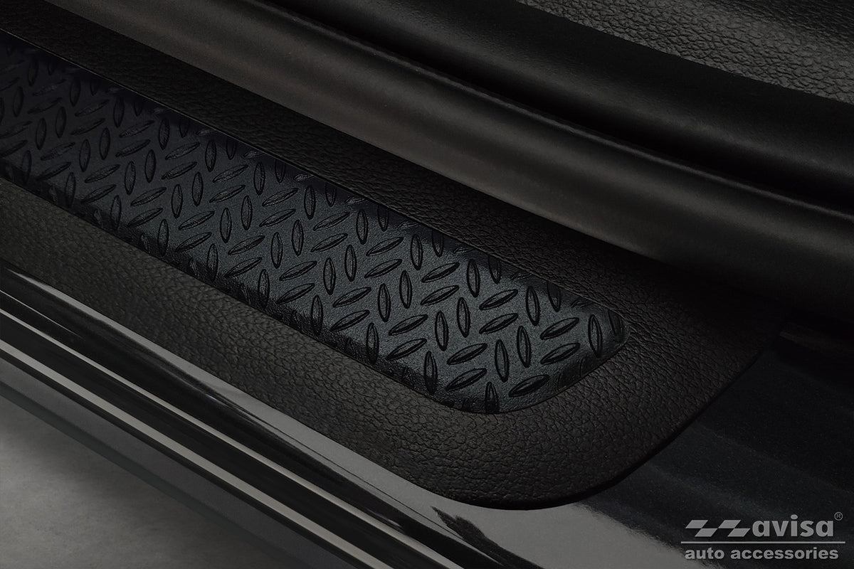 Protector umbral de puertas KIA SPORTAGE negro