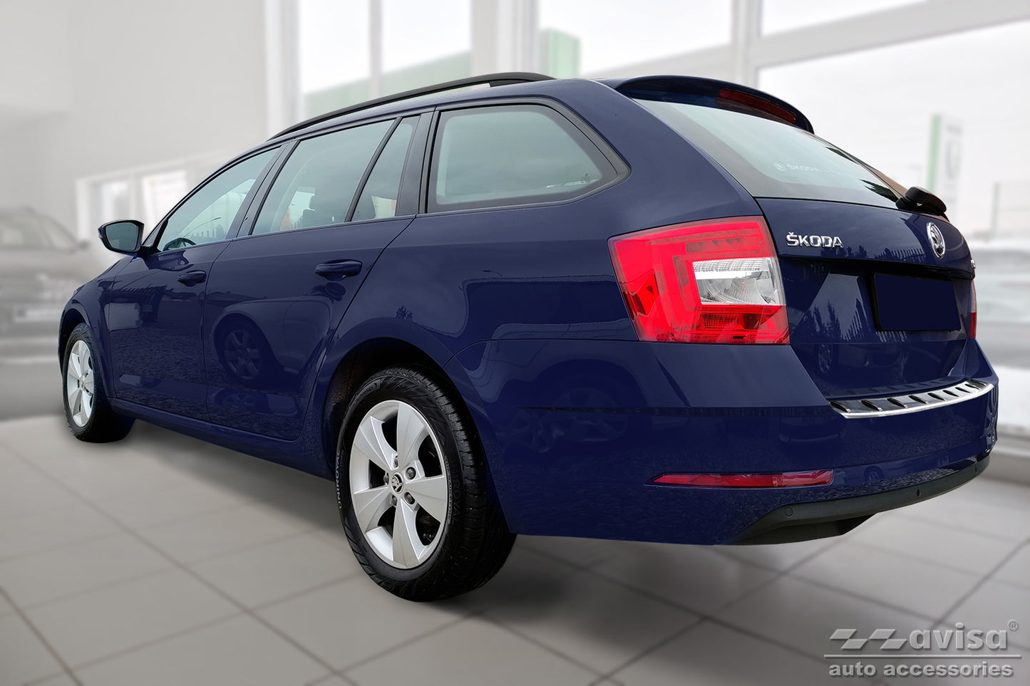 protector de parachoques trasero SKODA OCTAVIA combi plata 2016-19