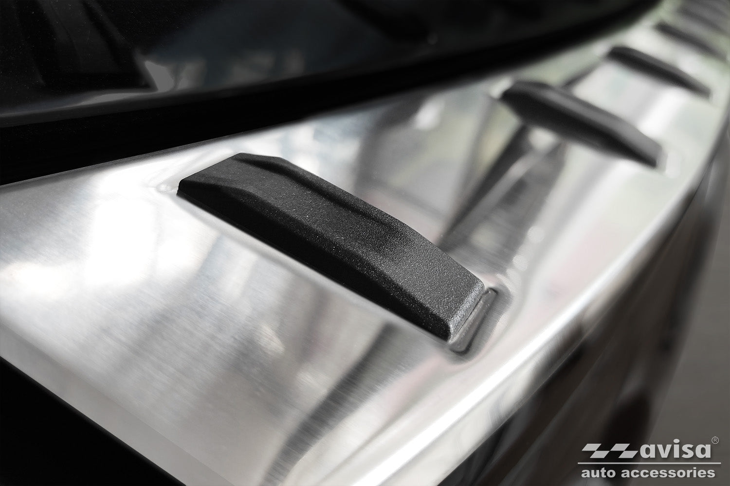 protector de parachoques trasero AUDI A6 C8 plata satinado